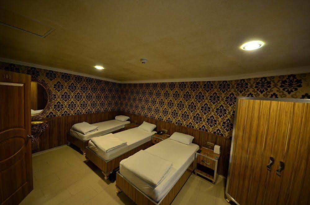 Istiklal Hotel Sanlıurfa Extérieur photo