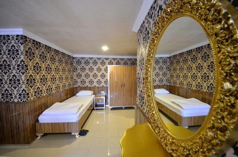 Istiklal Hotel Sanlıurfa Extérieur photo